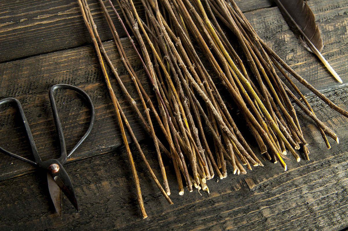 Natural Dried yarrow Divination set witchcraft tools Dried yarrow