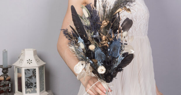 wedding-sets - black-gold-and-steel-blue-starry-night-celestial-wedding-bouquet-raven-feather-gothic-dried-flowers-SET-2021-16