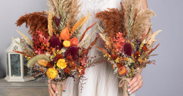 wedding-sets - fall-autumn-burgundy-orange-wedding-bouquet-with-pampas-grass-teasel-thistle-dried-flowers-SET-2021-01