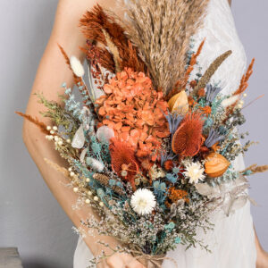 wedding-sets - fall-autumn-burnt-orange-rust-sage-green-blue-terracotta-wedding-bouquet-dried-flower-thistle-flowers-pampas-grass-wildflowers-SET-2021-15