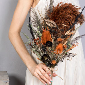 wedding-sets - fall-autumn-orange-black-gold-gothic-pampas-grass-wedding-bouquet-with-teasel-thistle-dried-flowers-SET-2021-07