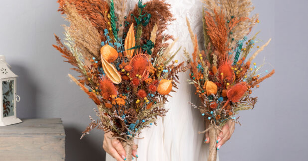 wedding-sets - fall-autumn-orange-blue-emerald-green-wedding-bouquet-with-pampas-grass-thistle-teasel-dried-flowers-SET-2021-10