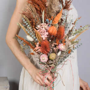 wedding-sets - fall-autumn-orange-pink-wedding-bouquet-with-pampas-grass-teasel-thistle-dried-flowers-SET-2021-05