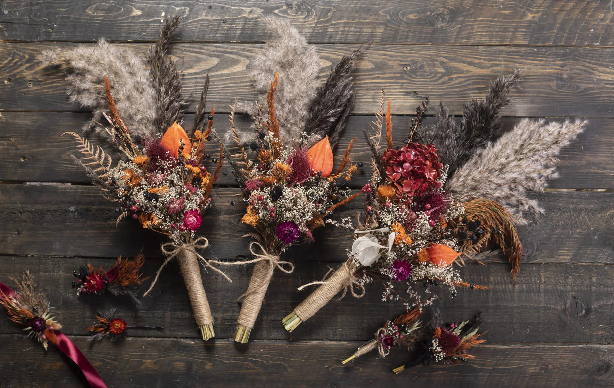 Burgundy black gothic wedding bouquet set - Black Orange Burgundy pampas grass teasel feather thistle dried flowers - Image 5