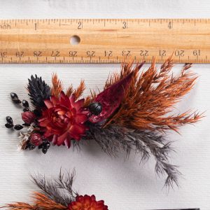 Orange pink wedding bouquet – fall autumn with pampas grass teasel thistle dried flowers