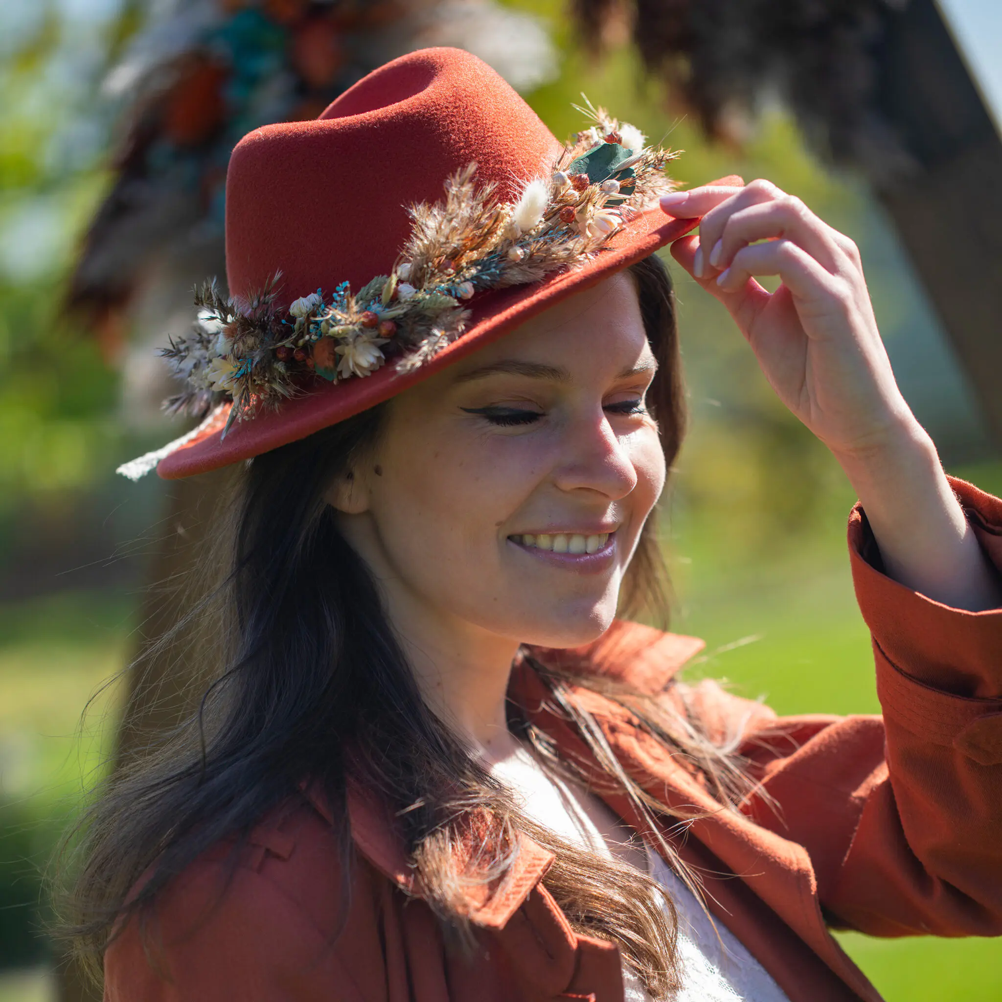 Tiffany Hat Decor - Image 2