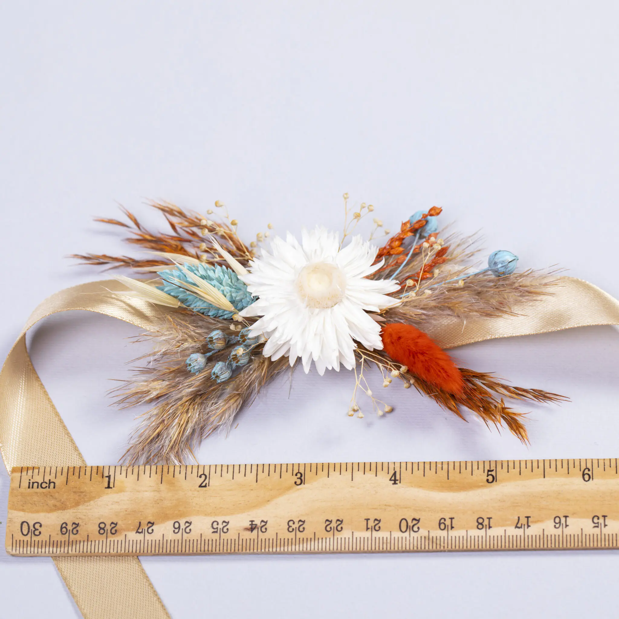 Tiffany Hand Corsage - Image 2